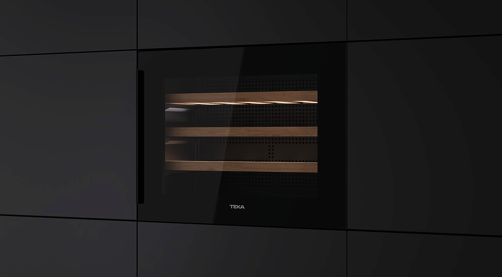 Встраиваемый винный шкаф Teka RVI 10024 GBK preview 8